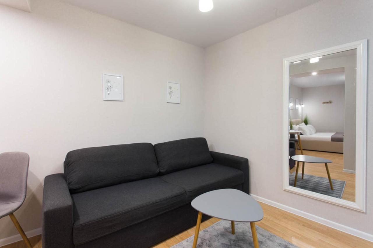 Apartment In The City Center - Gimnasiyna Naberezhna 24A-1 哈尔科夫 外观 照片