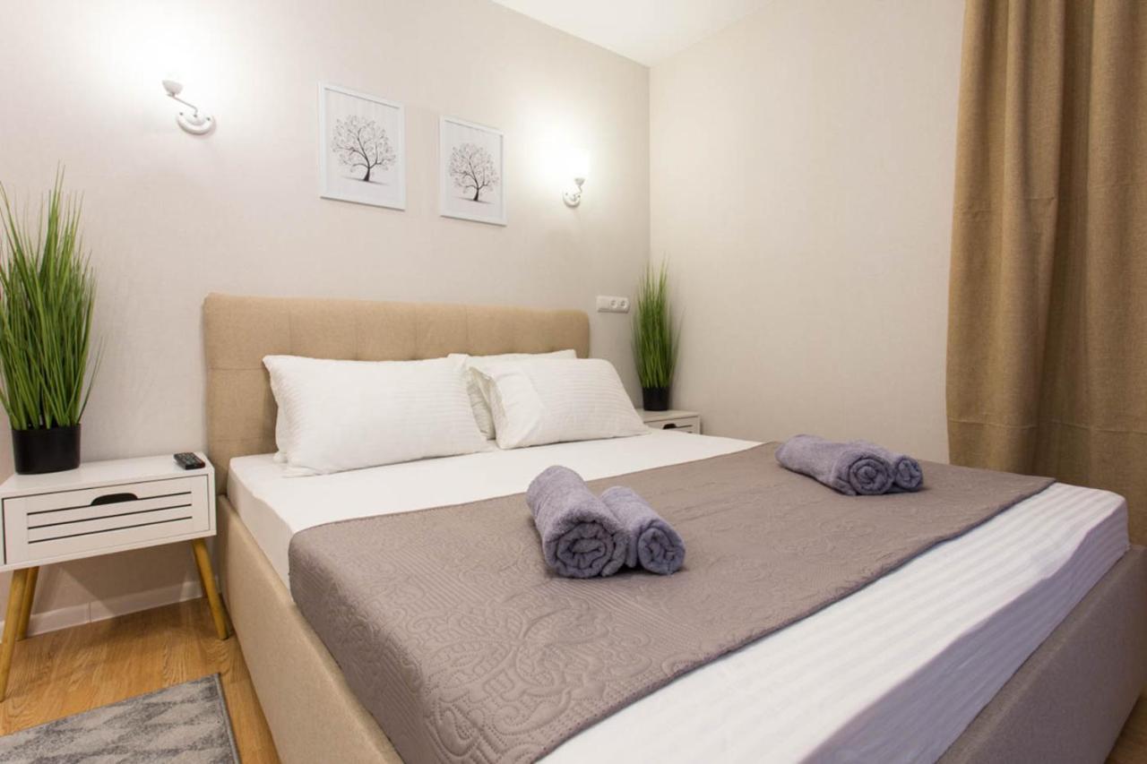 Apartment In The City Center - Gimnasiyna Naberezhna 24A-1 哈尔科夫 外观 照片
