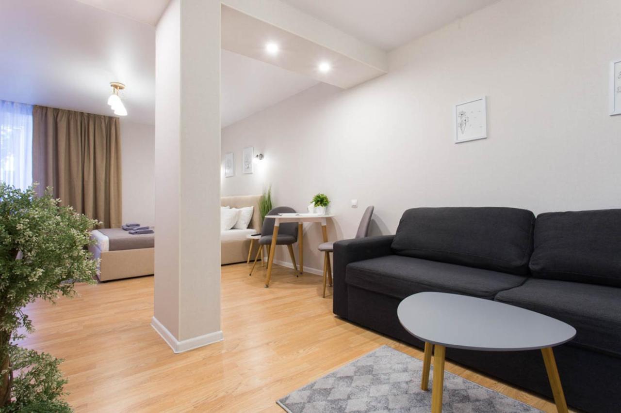 Apartment In The City Center - Gimnasiyna Naberezhna 24A-1 哈尔科夫 外观 照片