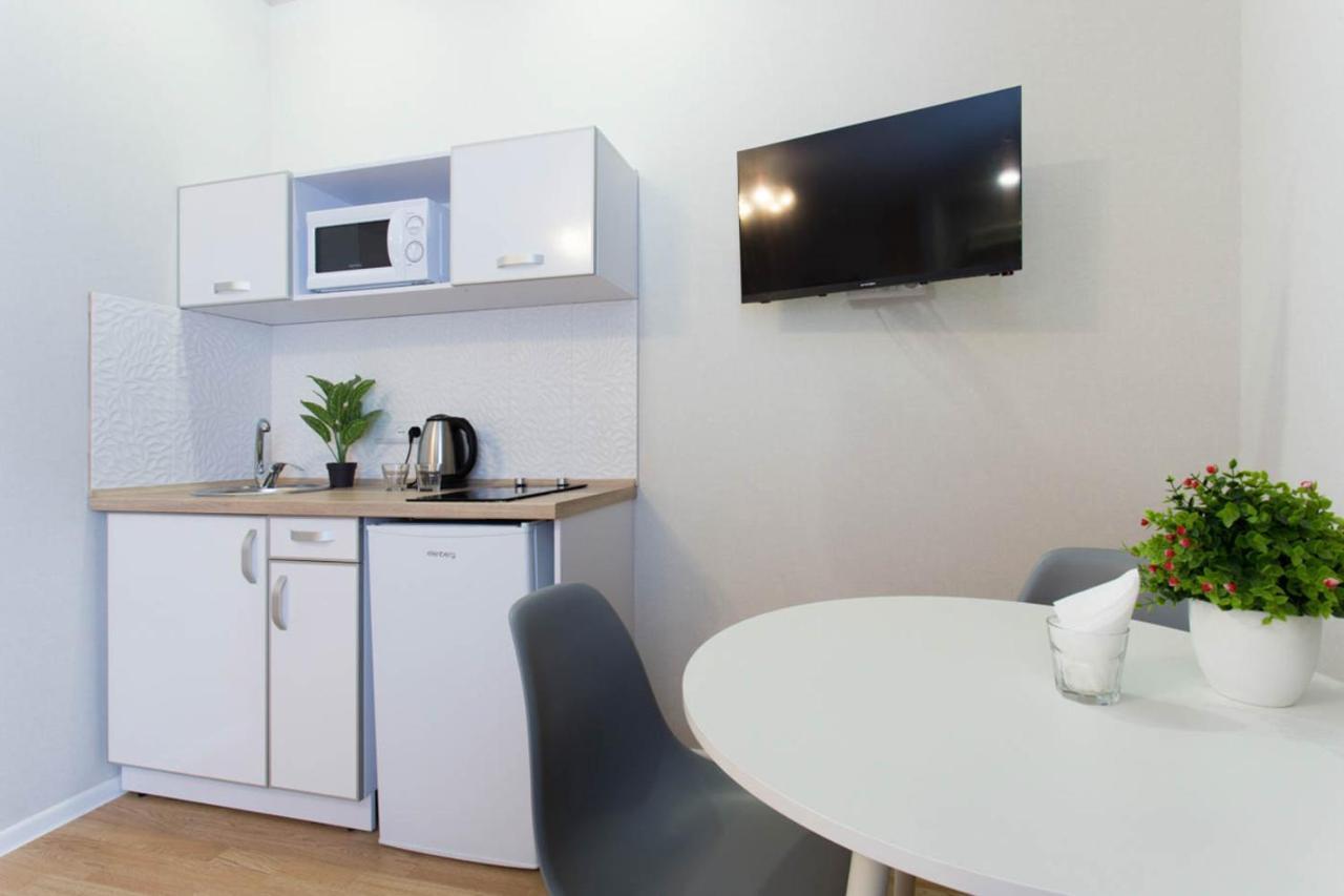 Apartment In The City Center - Gimnasiyna Naberezhna 24A-1 哈尔科夫 外观 照片