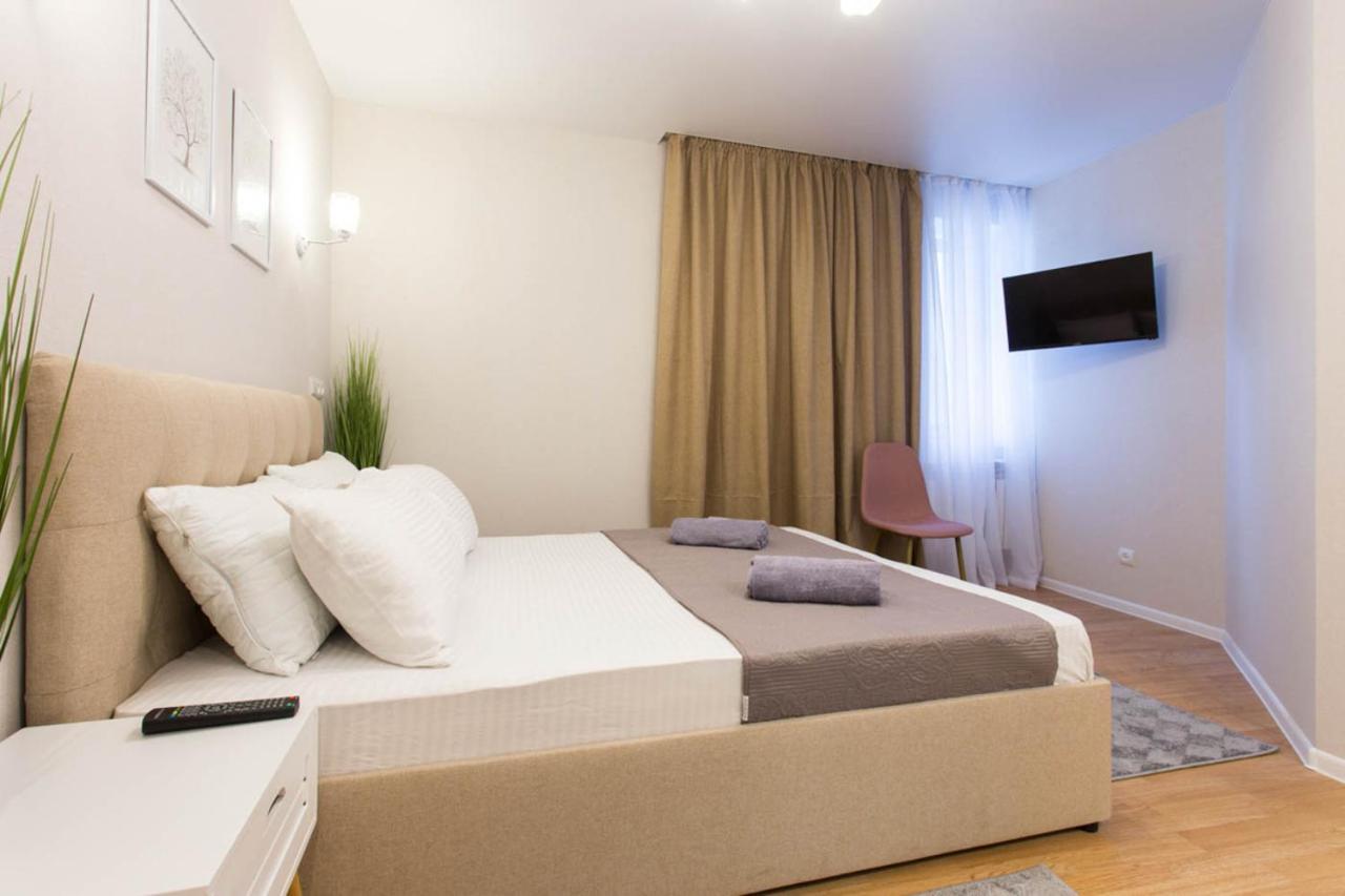 Apartment In The City Center - Gimnasiyna Naberezhna 24A-1 哈尔科夫 外观 照片