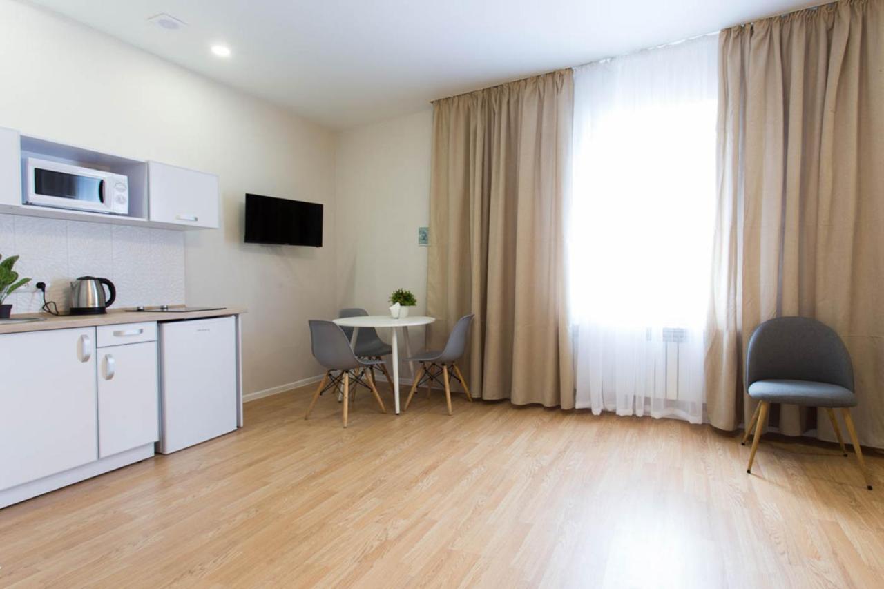 Apartment In The City Center - Gimnasiyna Naberezhna 24A-1 哈尔科夫 外观 照片